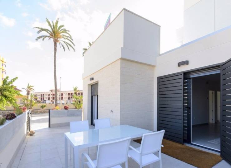 APPARTEMENTS MODERNES NEUFS À VENDRE À LOS ALCAZARES